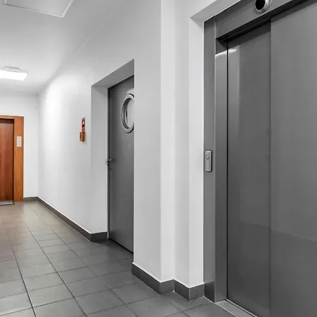 1Br New Apt 20Min Centre Parking Warsaw Exterior photo